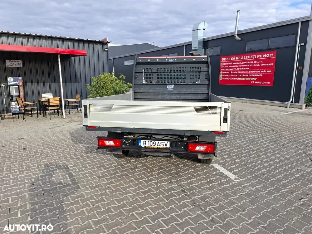 Ford Transit Doka — imagine 3
