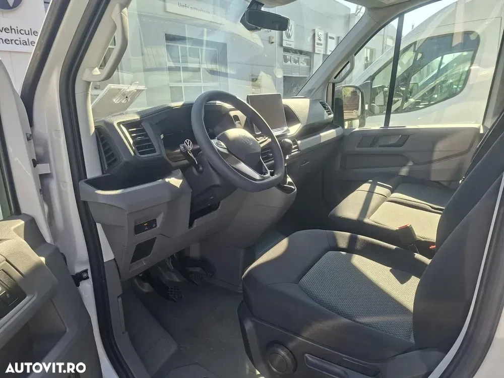 Volkswagen Crafter 3.5 Furgon — imagine 2