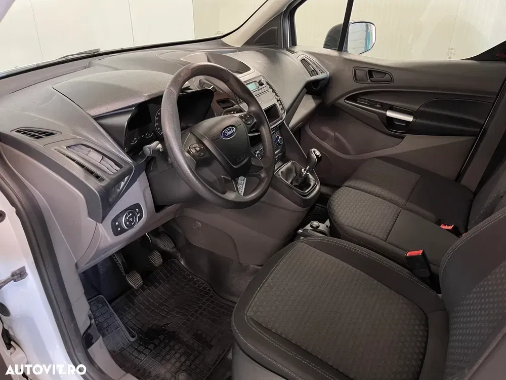 Ford TRANSIT CONNECT — imagine 5
