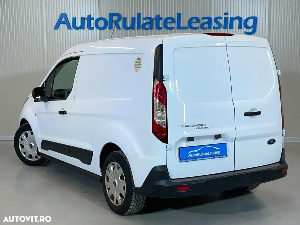 Ford TRANSIT CONNECT — imagine 4