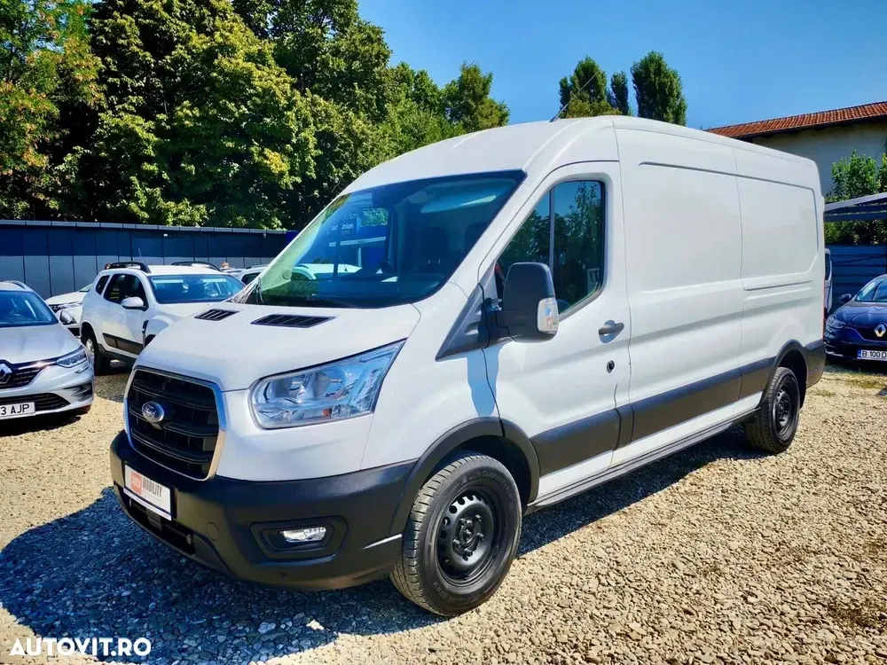Ford Transit — imagine 3