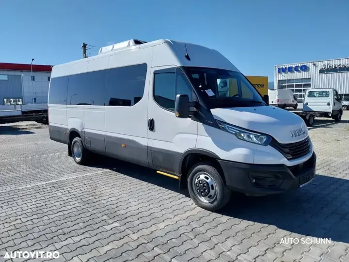 Iveco Daily BUS 50C18H V 19+1+1 Locuri