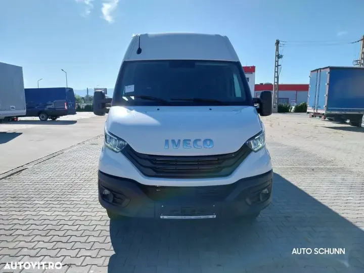 Iveco Daily BUS 50C18H V 19+1+1 Locuri