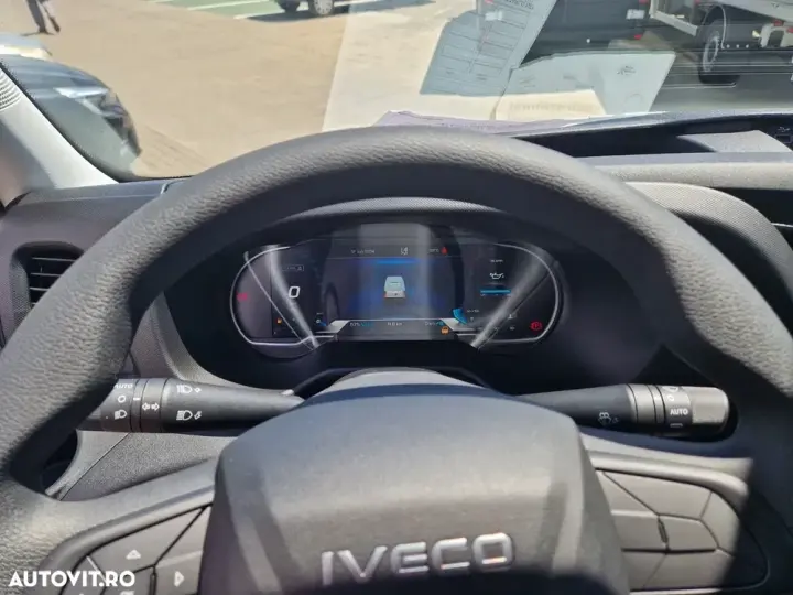 Iveco Daily 35S18HV – furgon 16MC
