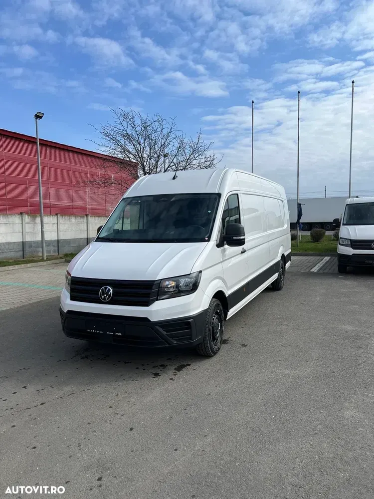Volkswagen Crafter 3.5 Furgon L5H3 — imagine 2