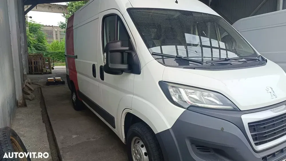 Peugeot Boxer — imagine 2