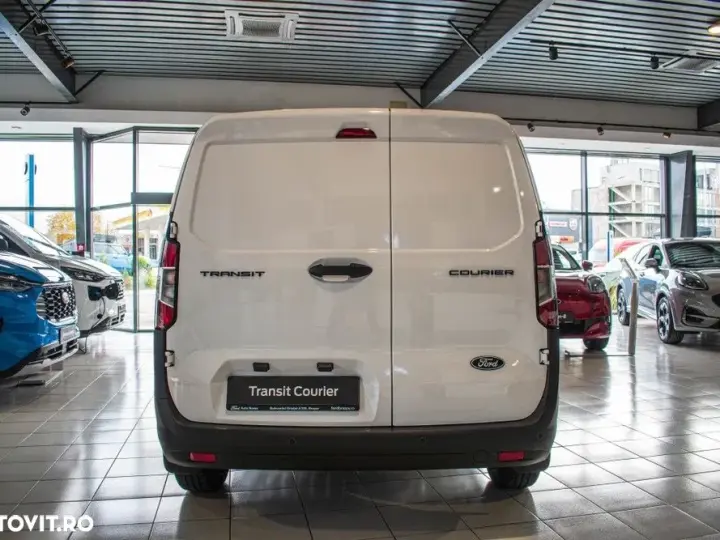 Ford Transit Courier