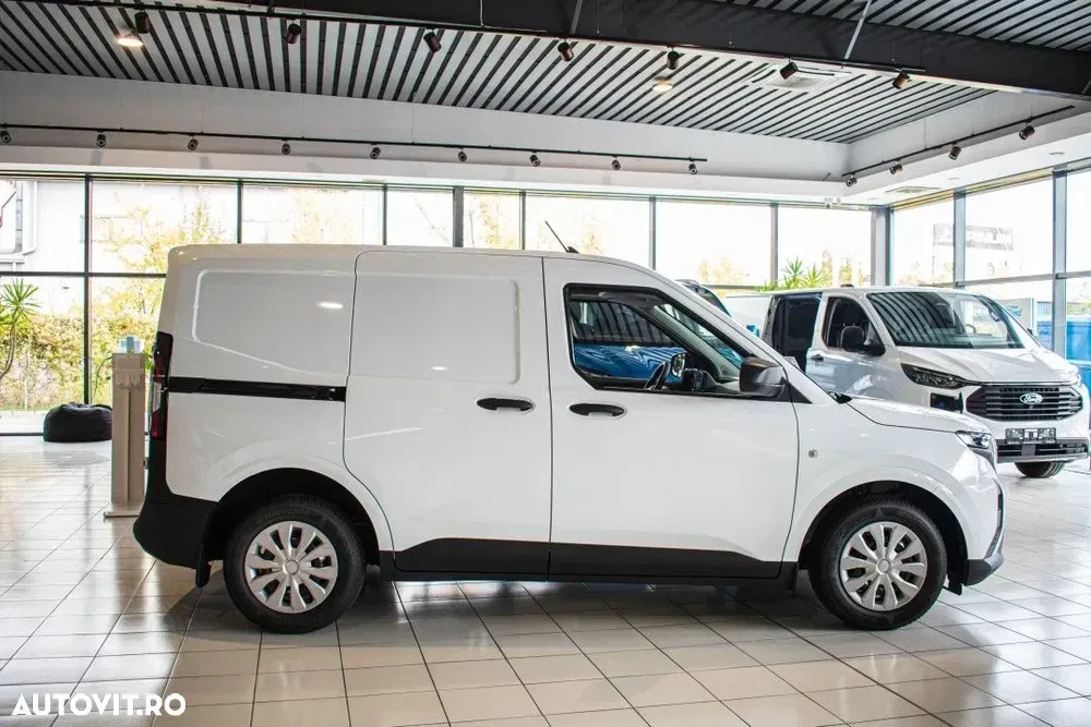 Ford Transit Courier — imagine 2