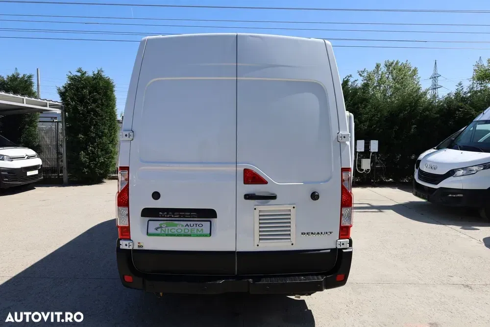 Renault Master — imagine 5