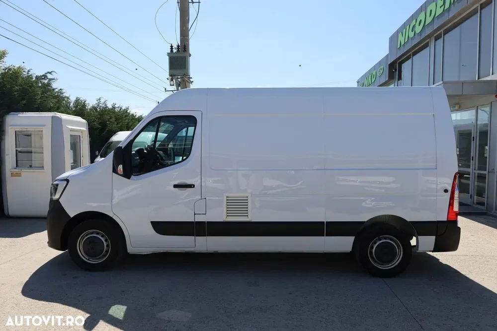 Renault Master — imagine 3