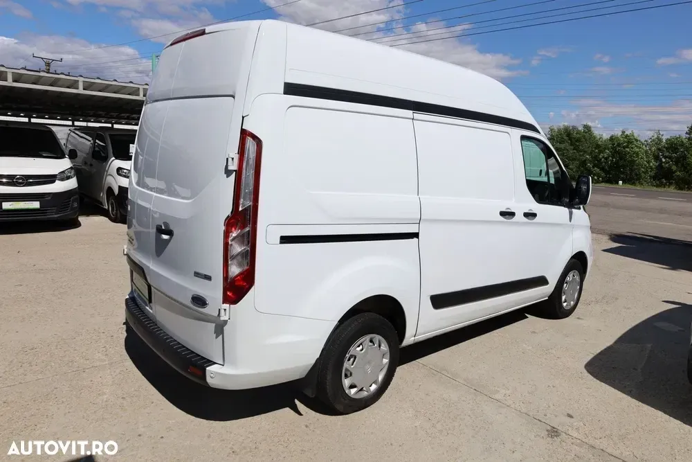Ford Transit Custom — imagine 6