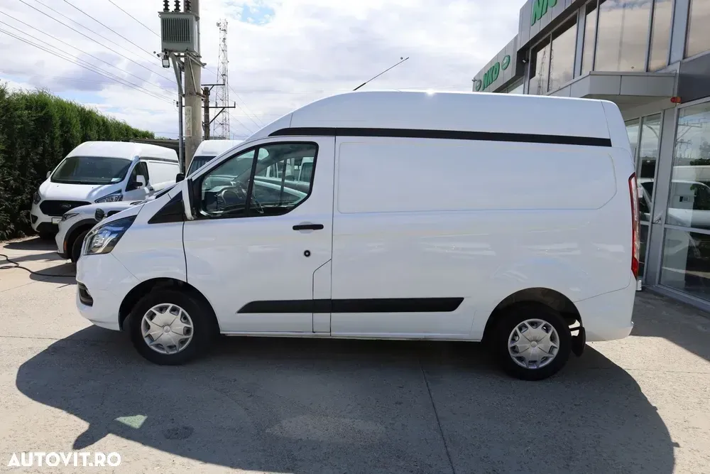Ford Transit Custom — imagine 3