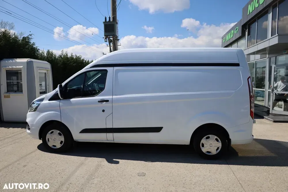 Ford Transit Custom — imagine 3