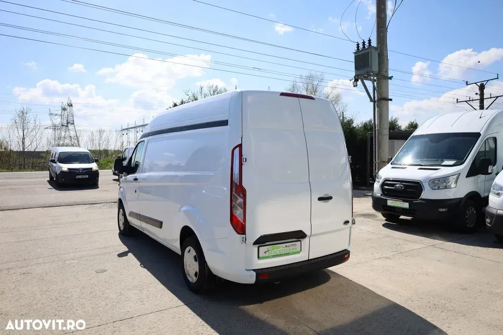 Ford Transit Custom — imagine 4