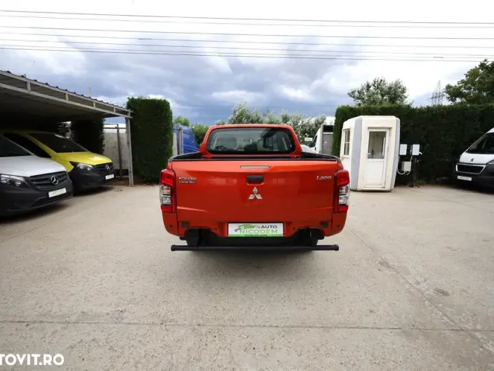 Mitsubishi L200