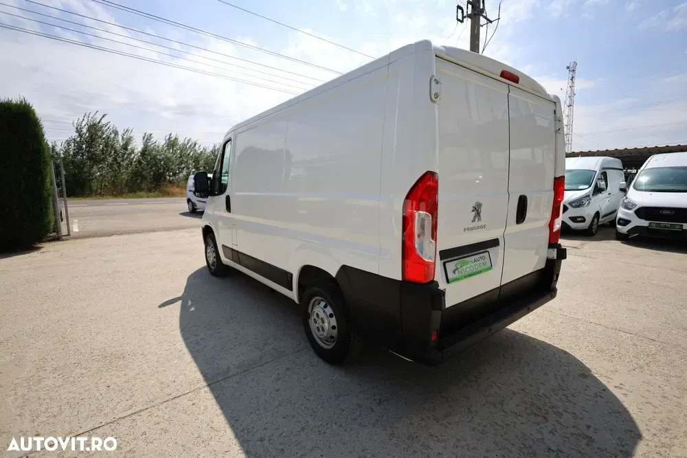 Peugeot Boxer — imagine 4