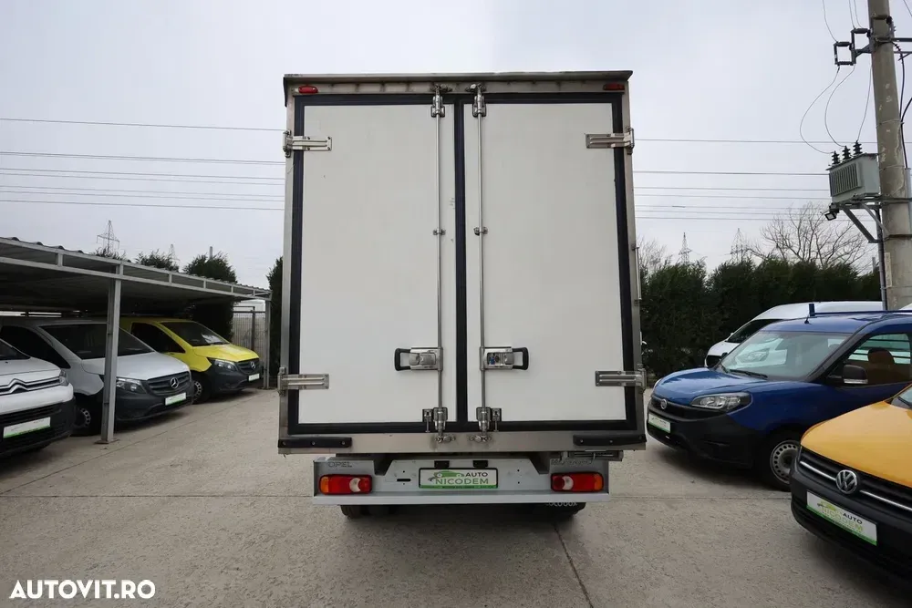 Opel Movano — imagine 5