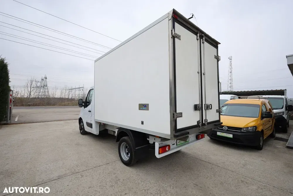 Opel Movano — imagine 4