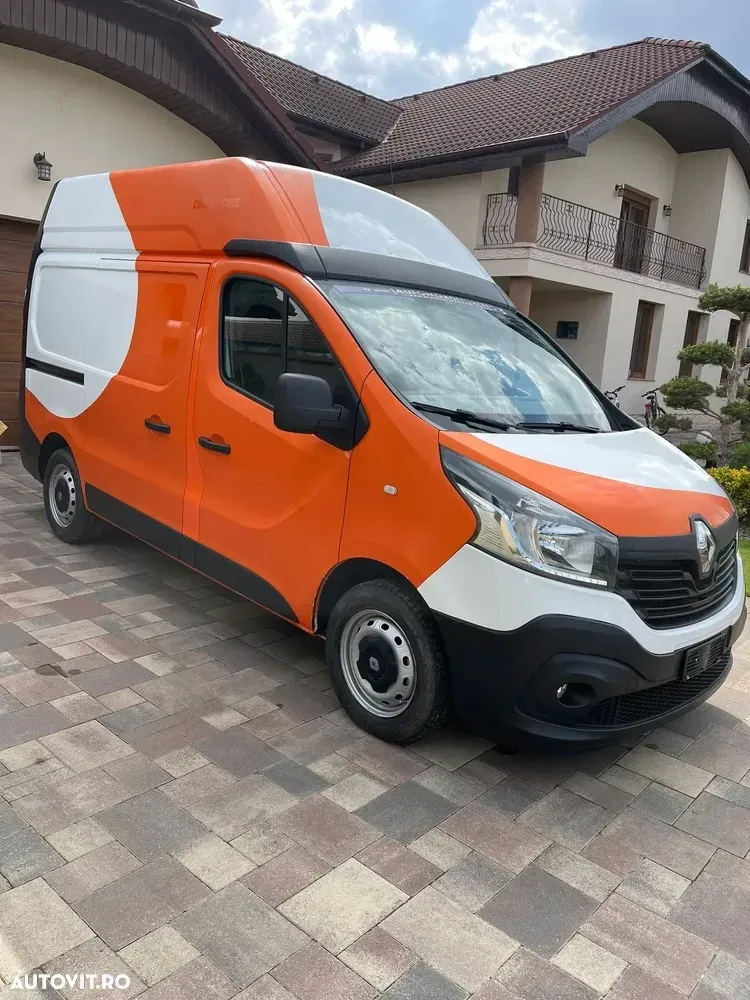Renault TRAFIC — imagine 2