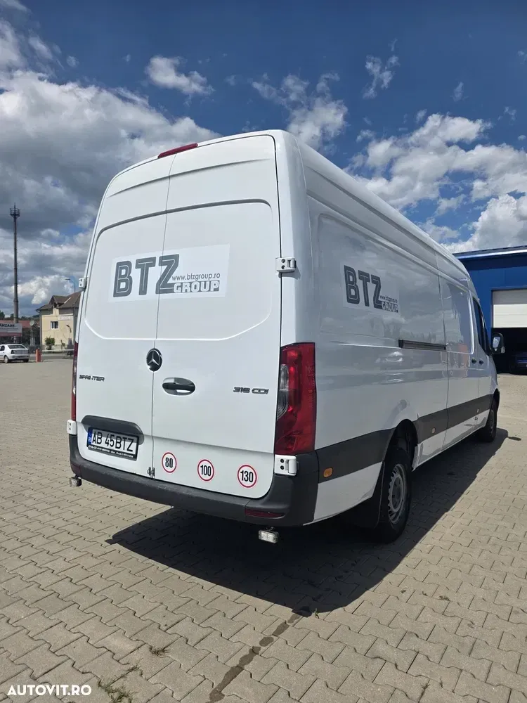 Mercedes-Benz Sprinter — imagine 4