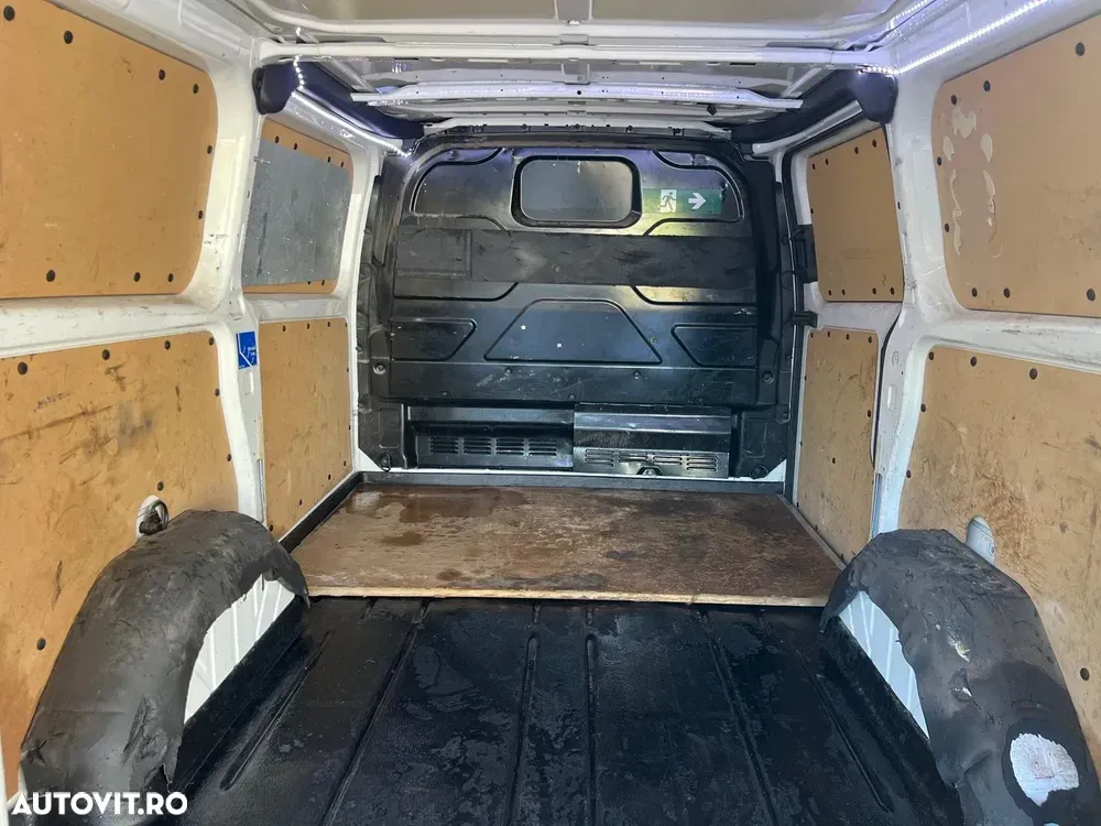 Ford Transit Custom — imagine 5