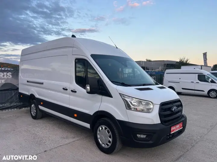 Ford Transit L4H3