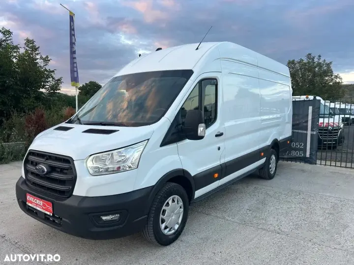 Ford Transit L4H3