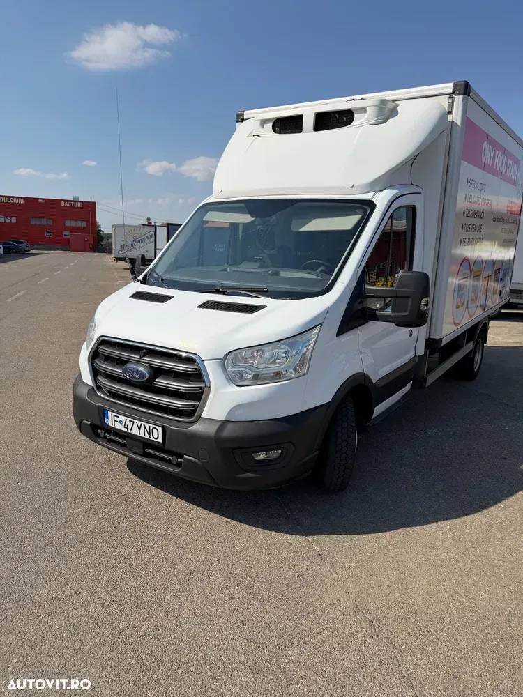 Ford Transit — imagine 3