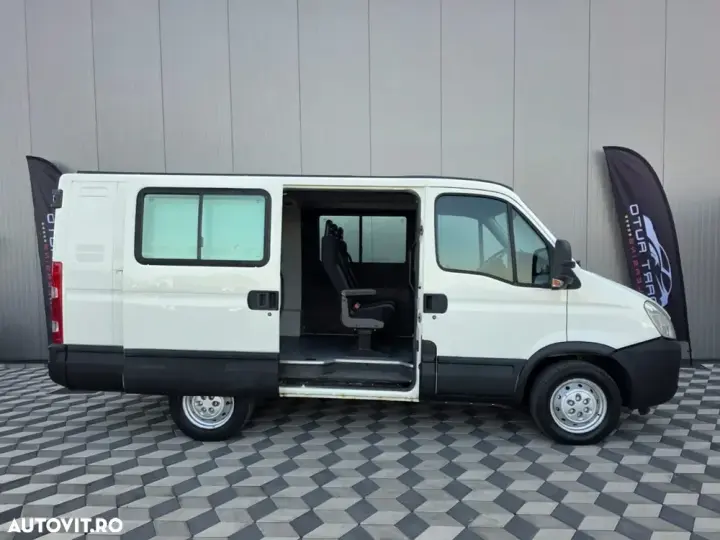 Iveco Daily 2.3D EURO5*//7Locuri //Cabina Dubla//Clima//Rate FIXE//Avans ZERO