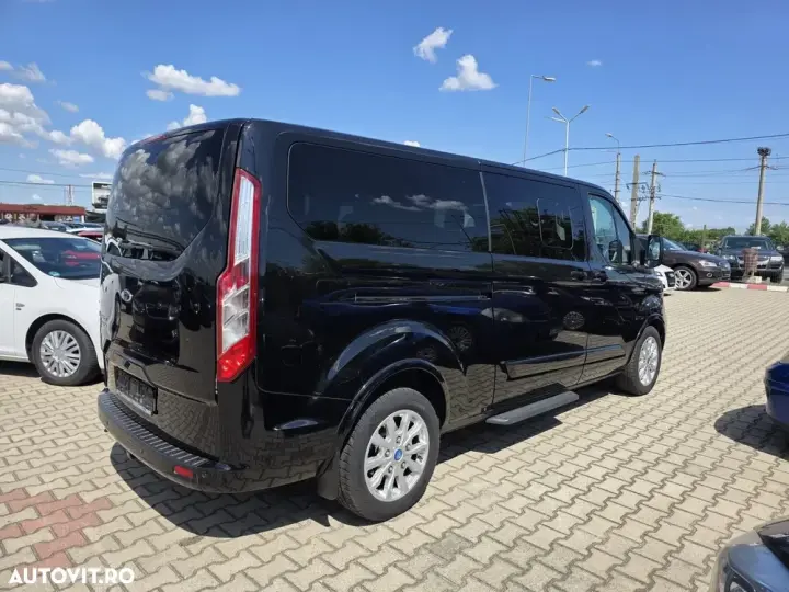 Ford Tourneo Custom