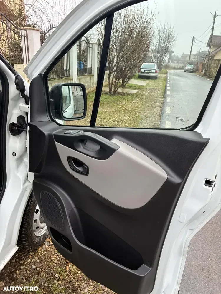 Renault TRAFIC — imagine 2
