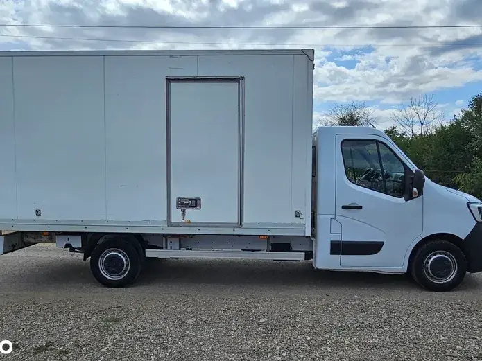 Renault Master BOX 8 EUROPALETI
