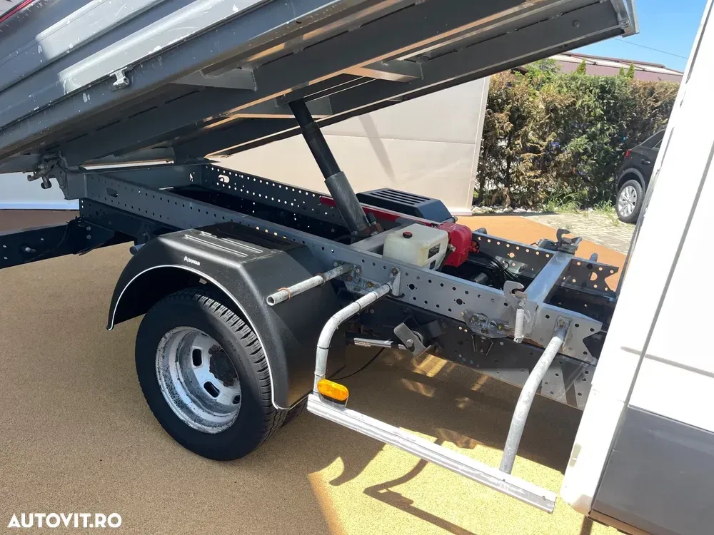 Iveco Daily Doka 6LOCURI PUNTE DUBLA BASCULABIL — imagine 6