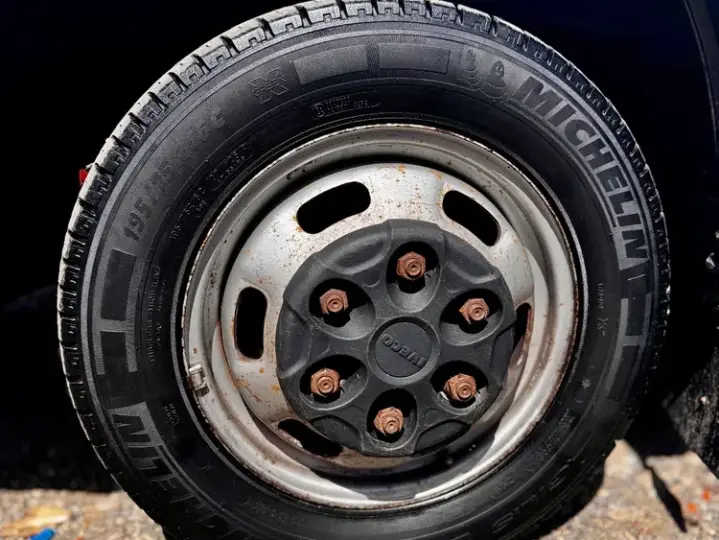 Iveco Cantoni