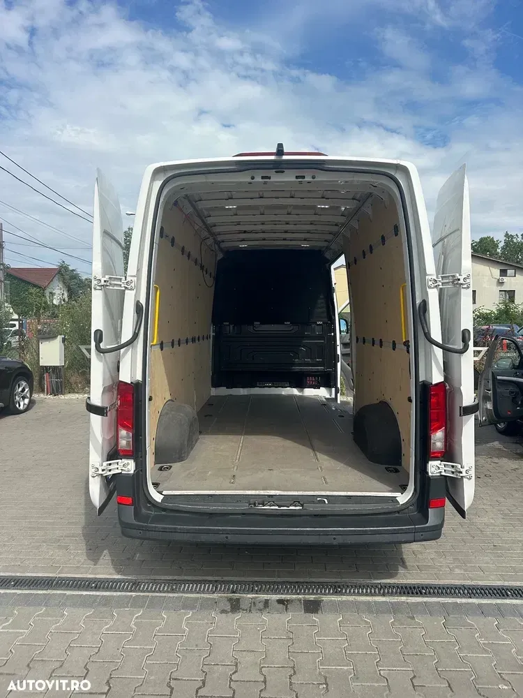 Volkswagen Crafter — imagine 5