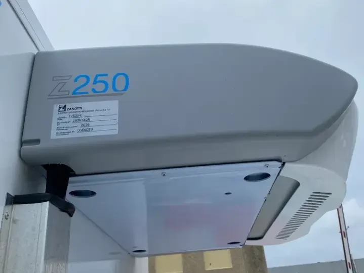 Piaggio NP6 Box Izoterm