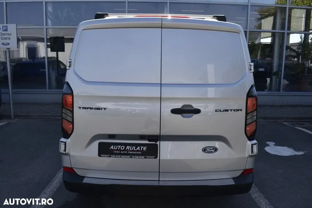 Ford Transit Custom — imagine 6