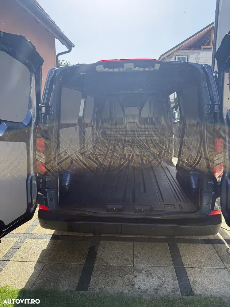 Ford Transit Custom — imagine 4