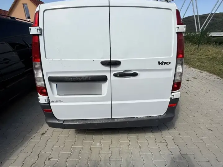 Mercedes-Benz Vito 113CDI LUNG