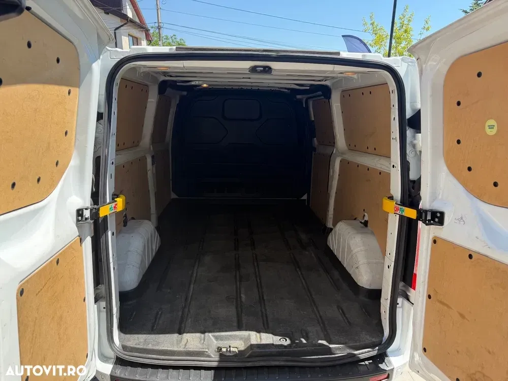 Ford Transit Custom — imagine 5