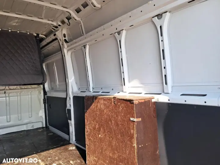 FIAT DUCATO MAXI FURGON 2.2D 140CP