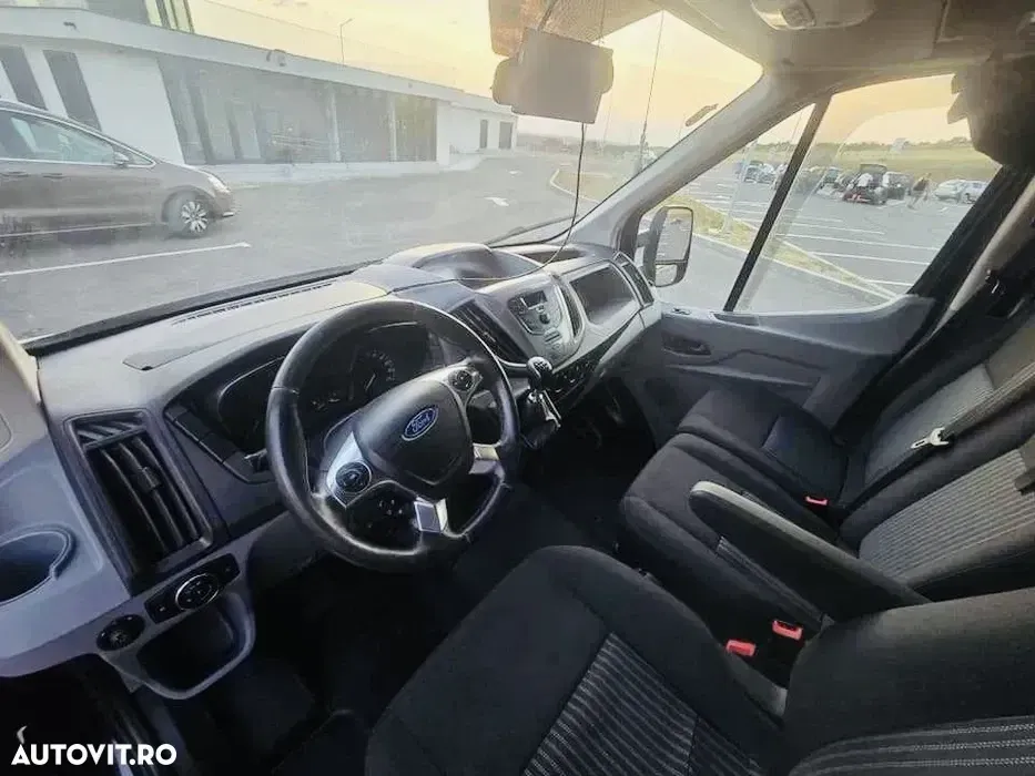 Ford Transit — imagine 6
