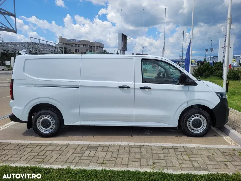 Volkswagen T7 Furgon Lung 110CP M6 — imagine 3