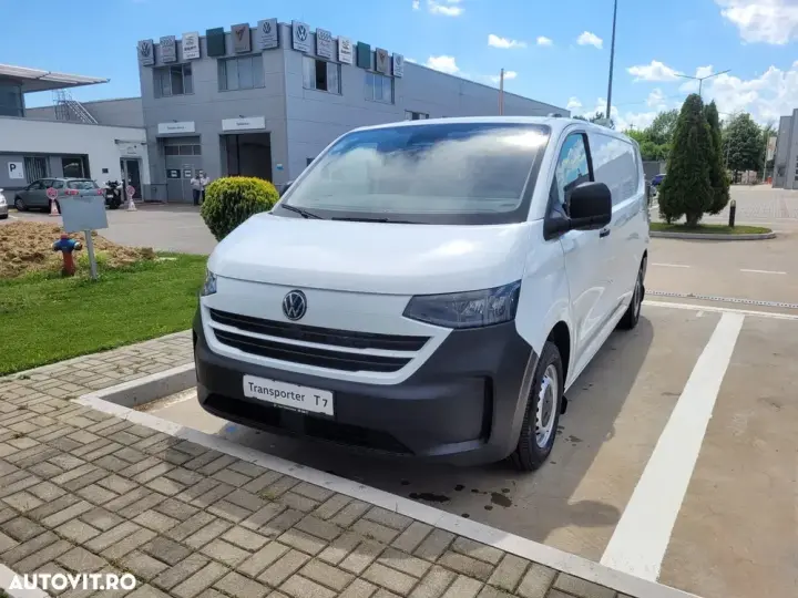 Volkswagen T7 Furgon Lung 110CP M6