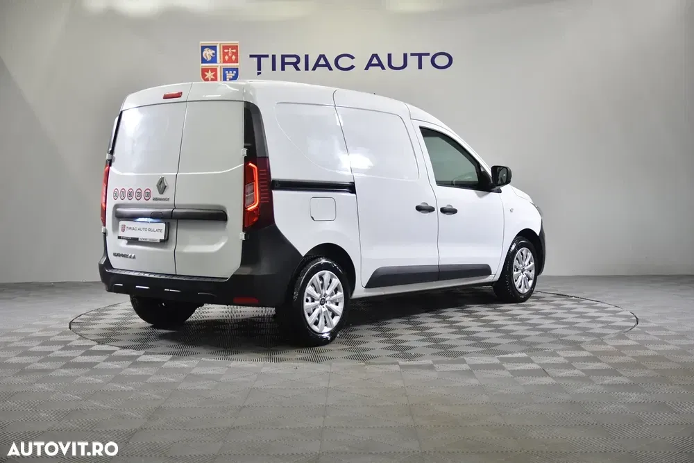 Renault Express — imagine 5