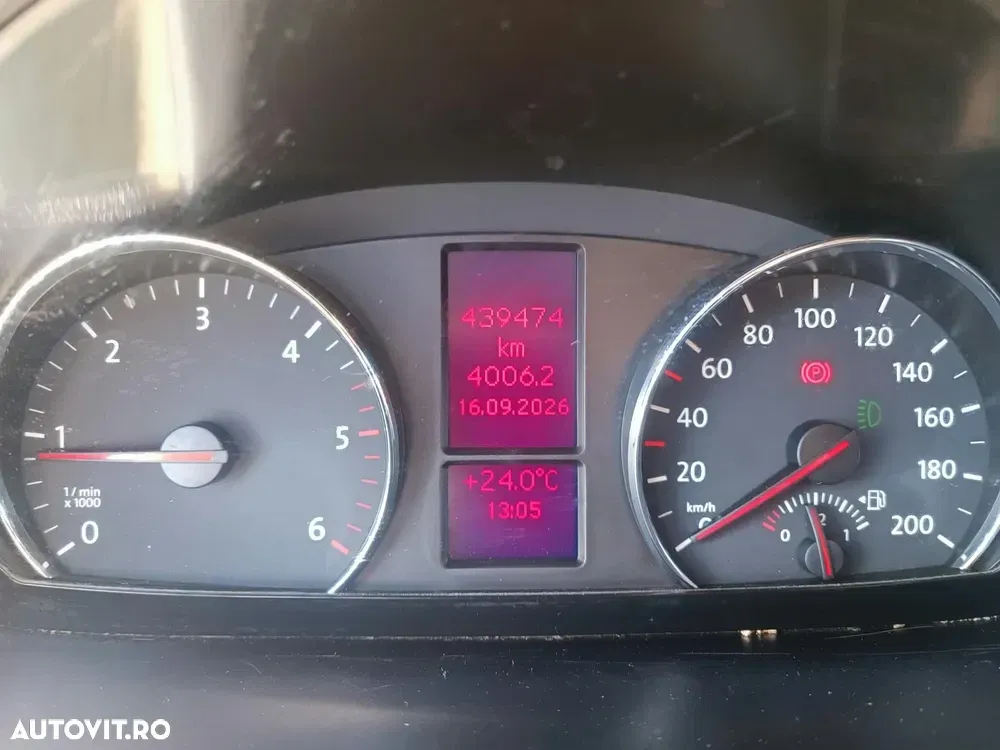 Volkswagen Crafter 2.0 TDI 143 CP prelată + remorcă prelată 2 axe - ansamblu complet — imagine 6