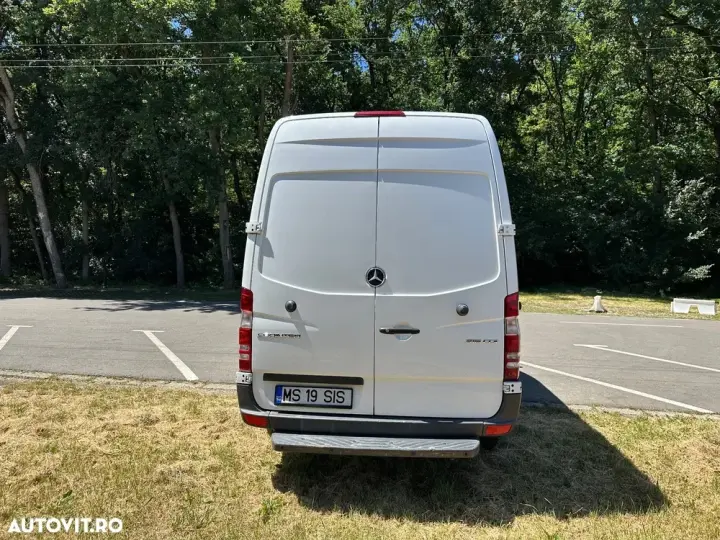 Mercedes-Benz Sprinter 316