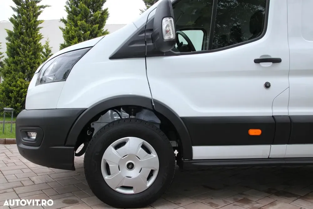 Ford Transit 350 L4H3 — imagine 4