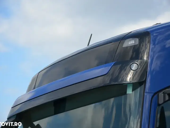 Volvo FH 5 / NEW / I-SAVE / KLIMA P. / LED / NAVI / KAMERA / 9548