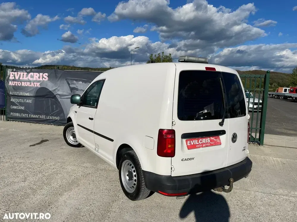 Volkswagen Caddy 2.0 TDI DSG — imagine 2